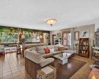 Resale - Villa - Orihuela-Costa - Orihuela Center