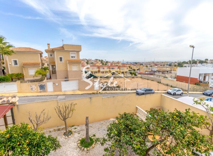 Resale - Villa - Orihuela Costa  - Orihuela Costa