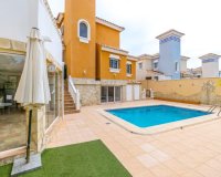 Resale - Villa - Orihuela Costa  - Orihuela Costa