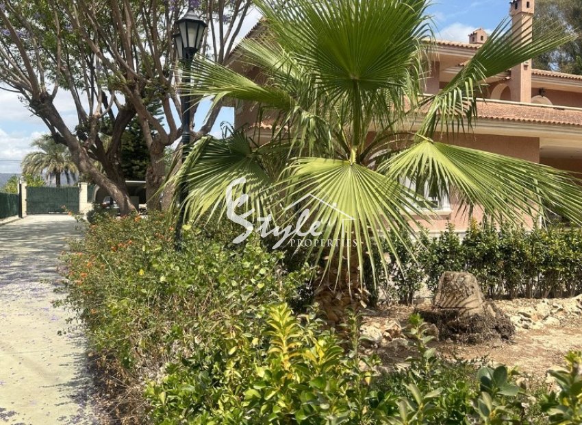Resale - Villa - Orihuela-Costa - Orihuela