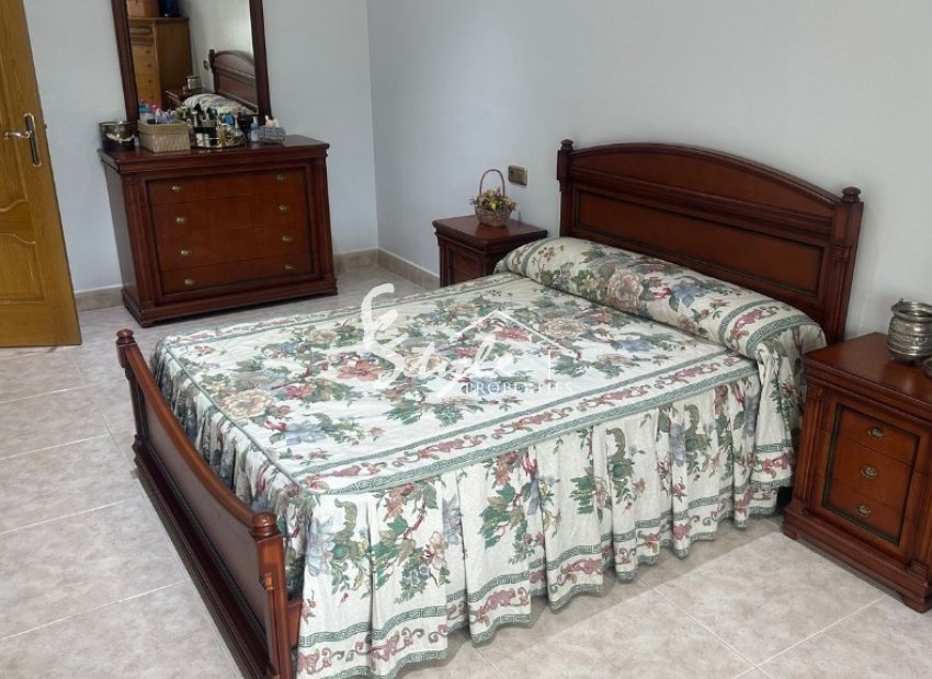 Resale - Villa - Orihuela-Costa - Orihuela