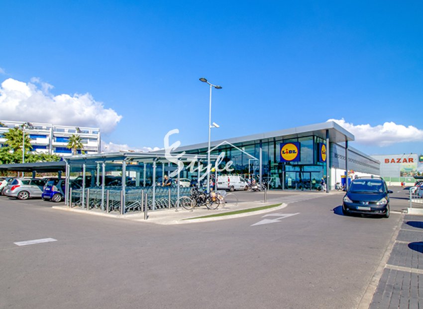 Resale - Villa - Orihuela Costa  - Playa Flamenca