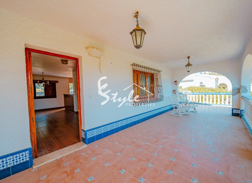 Resale - Villa - Orihuela Costa  - Playa Flamenca