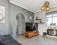 Resale - Villa - Orihuela Costa  - Playa Flamenca