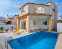Resale - Villa - Orihuela-Costa - Playa Flamenca