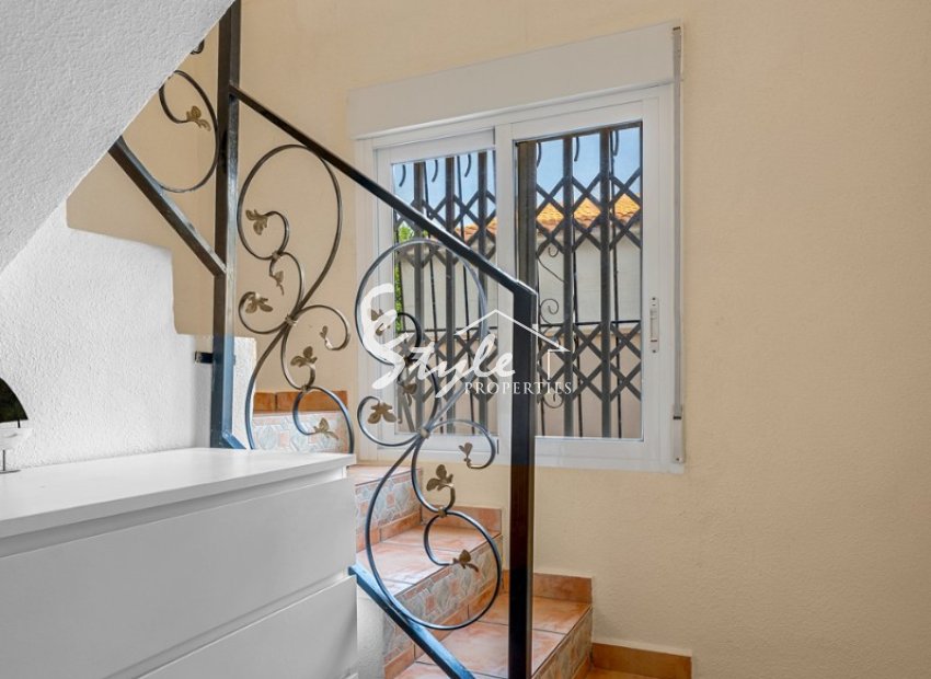 Resale - Villa - Orihuela-Costa - Playa Flamenca