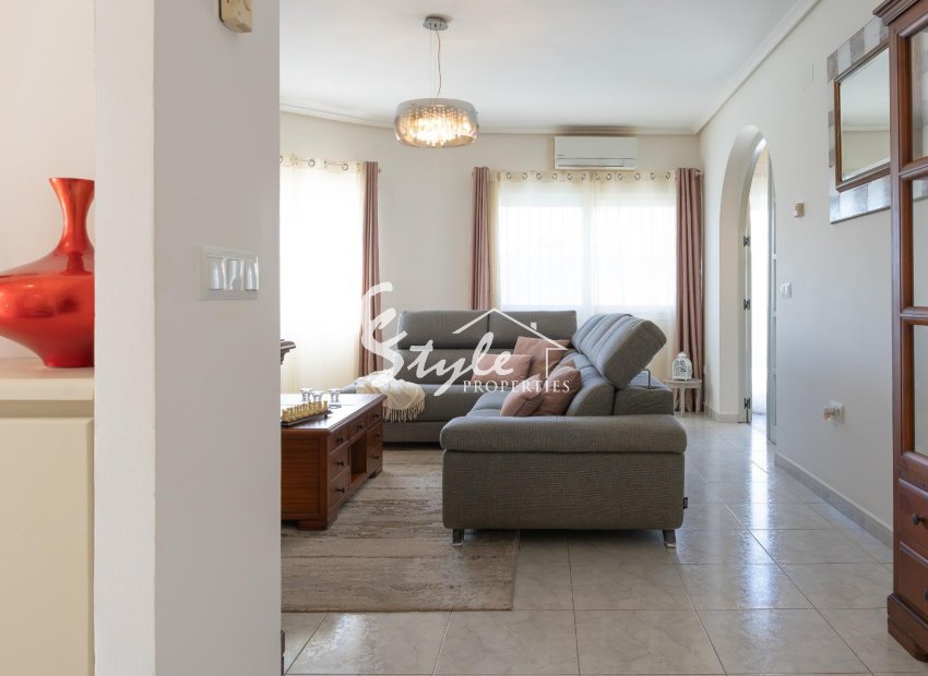 Resale - Villa - Orihuela-Costa - Playa Flamenca