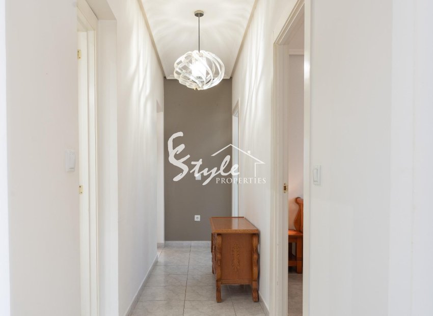 Resale - Villa - Orihuela-Costa - Playa Flamenca