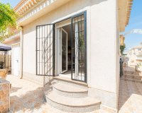 Resale - Villa - Orihuela-Costa - Playa Flamenca