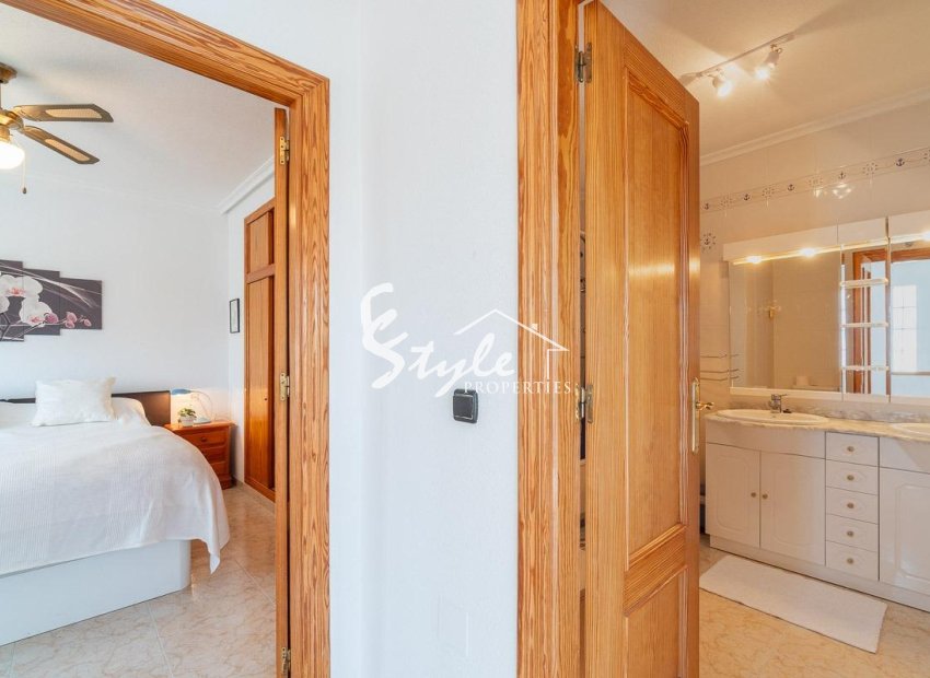 Resale - Villa - Orihuela-Costa - Playa Flamenca
