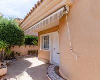 Resale - Villa - Orihuela Costa  - Punta Prima