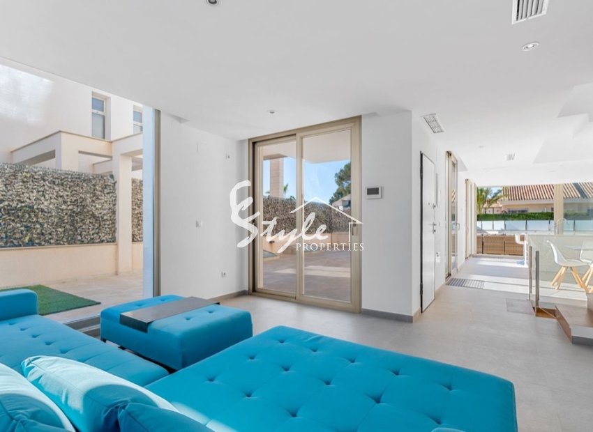 Resale - Villa - Orihuela Costa  - Villamartin