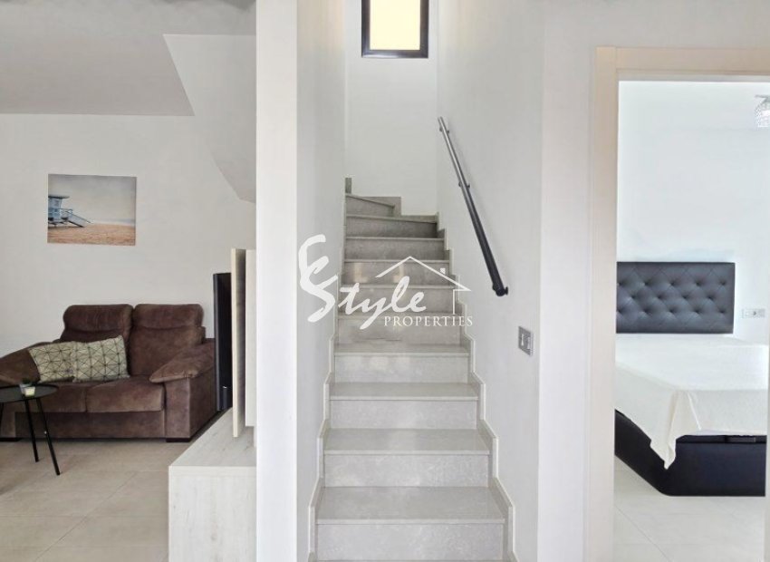 Resale - Villa - Orihuela Costa  - Villamartin