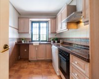 Resale - Villa - Orihuela Costa  - Villamartin