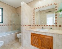 Resale - Villa - Orihuela Costa  - Villamartin