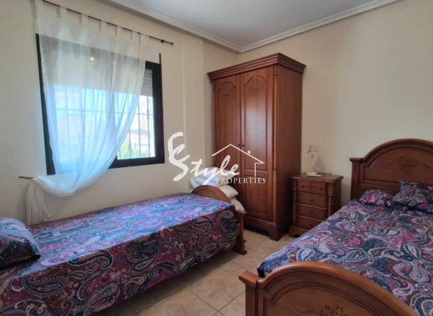 Resale - Villa - Orihuela Costa  - Villamartin