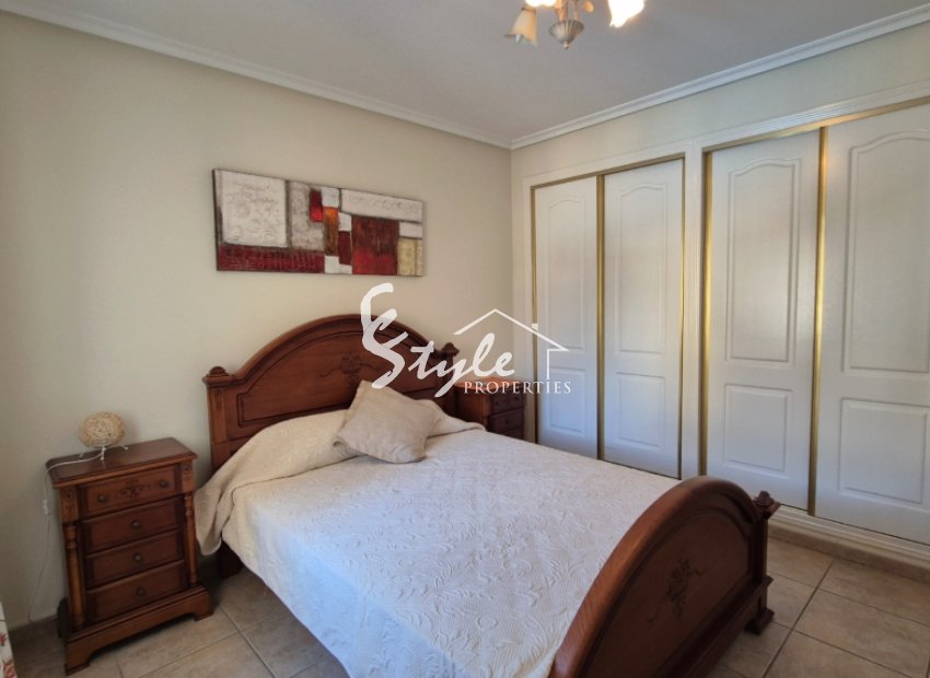 Resale - Villa - Orihuela Costa  - Villamartin