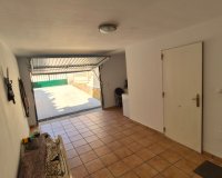 Resale - Villa - Orihuela Costa  - Villamartin