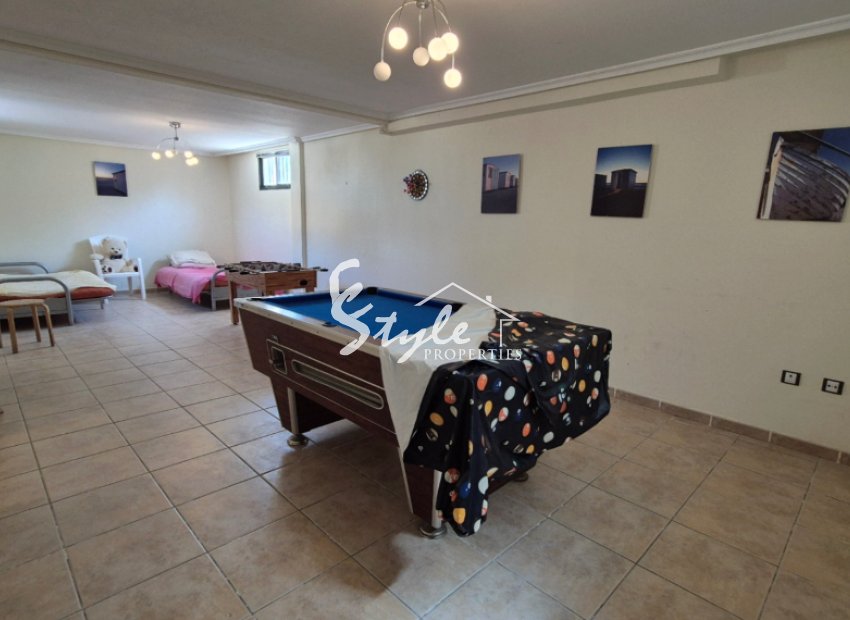 Resale - Villa - Orihuela Costa  - Villamartin