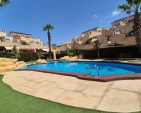 Resale - Villa - Orihuela Costa  - Villamartin