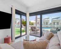 Resale - Villa - Orihuela Costa  - Villamartin