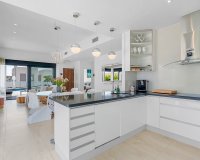 Resale - Villa - Orihuela Costa  - Villamartin