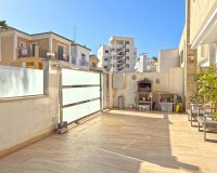 Resale - Villa - Orihuela Costa  - Villamartin