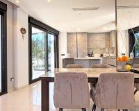 Resale - Villa - Orihuela Costa  - Villamartin