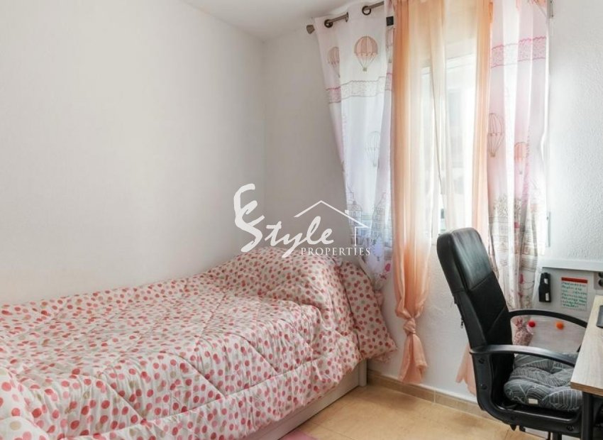 Resale - Villa - Orihuela Costa  - Villamartin