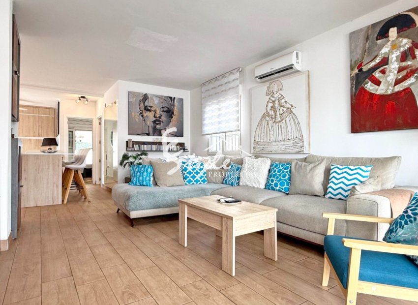 Resale - Villa - Orihuela Costa  - Villamartin