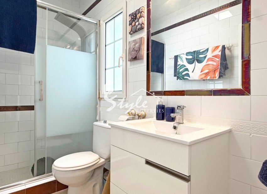 Resale - Villa - Orihuela Costa  - Villamartin