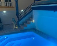 Resale - Villa - Orihuela Costa  - Villamartin