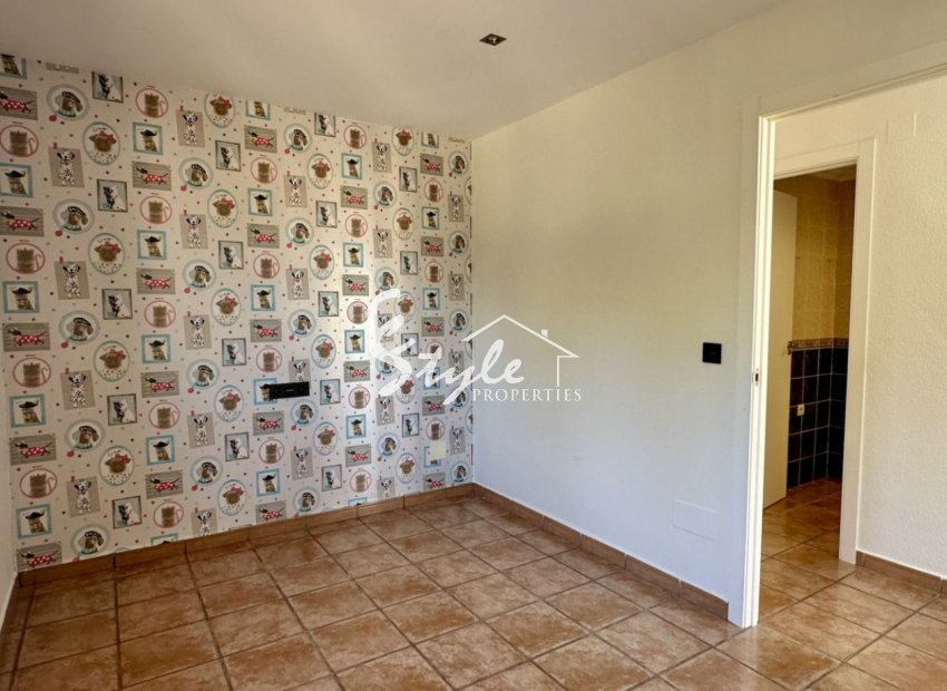 Resale - Villa - Orihuela Costa  - Villamartin