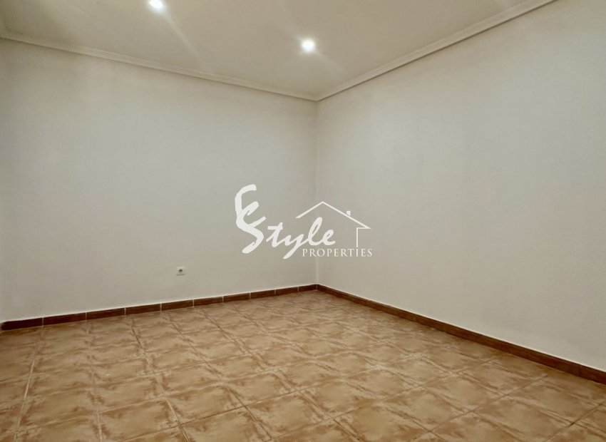 Resale - Villa - Orihuela Costa  - Villamartin