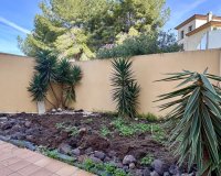 Resale - Villa - Orihuela Costa  - Villamartin