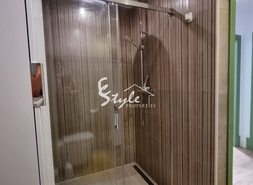 Resale - Villa - Orihuela Costa  - Villamartin