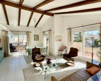 Resale - Villa - Orihuela Costa  - Villamartin
