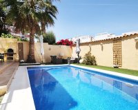 Resale - Villa - Orihuela-Costa - Villamartin