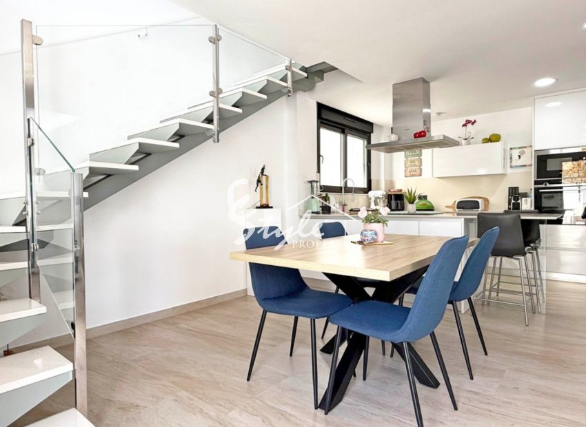 Resale - Villa - Orihuela-Costa - Villamartin