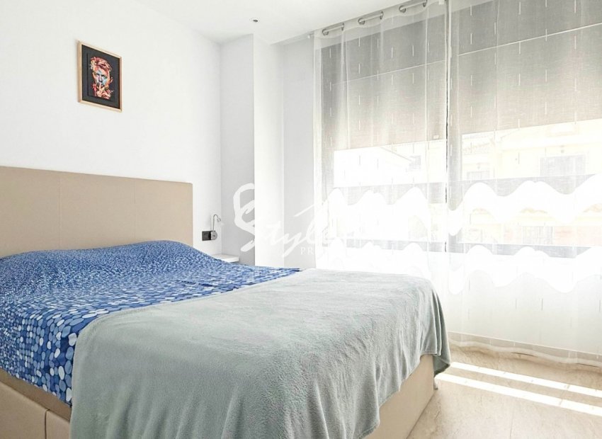 Resale - Villa - Orihuela-Costa - Villamartin