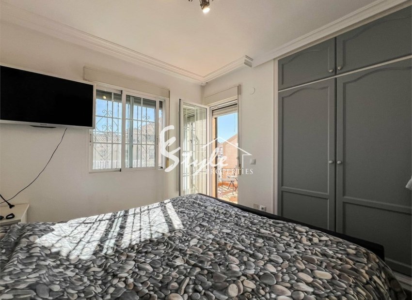 Resale - Villa - Orihuela-Costa - Villamartin