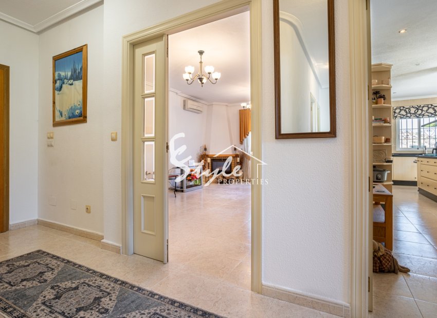 Resale - Villa - Orihuela-Costa - Villas Andrea