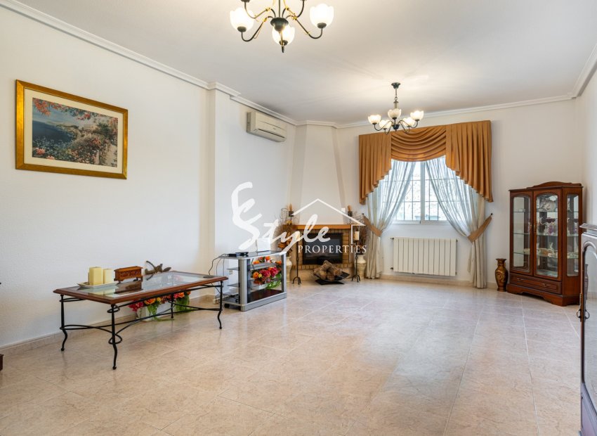 Resale - Villa - Orihuela-Costa - Villas Andrea