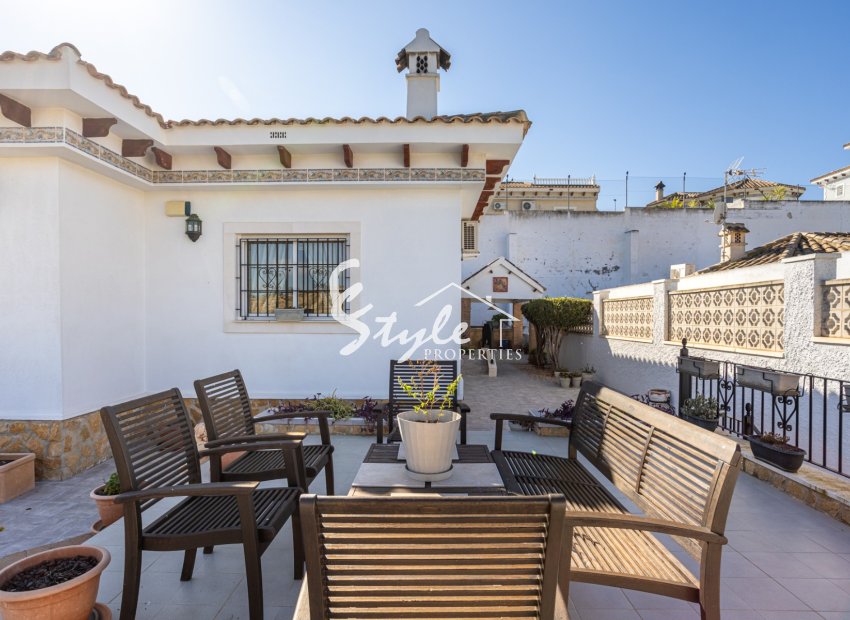 Resale - Villa - Orihuela-Costa - Villas Andrea