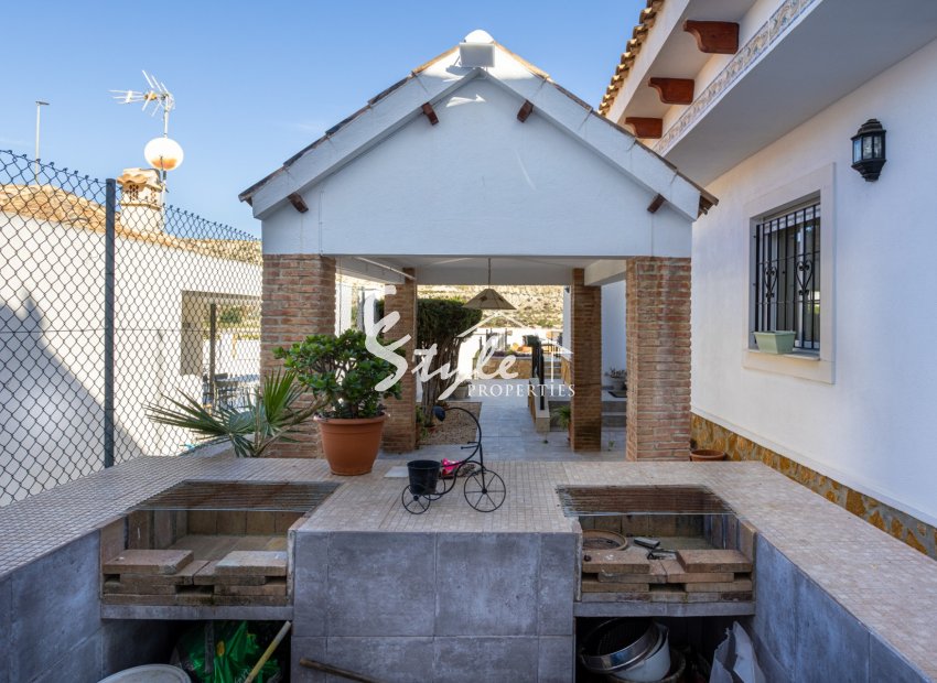 Resale - Villa - Orihuela-Costa - Villas Andrea