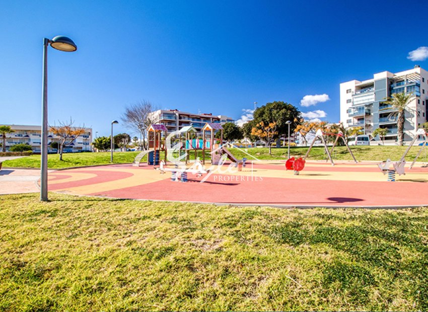 Resale - Villa - Pilar de la Horadada - Pilar de La Horadada