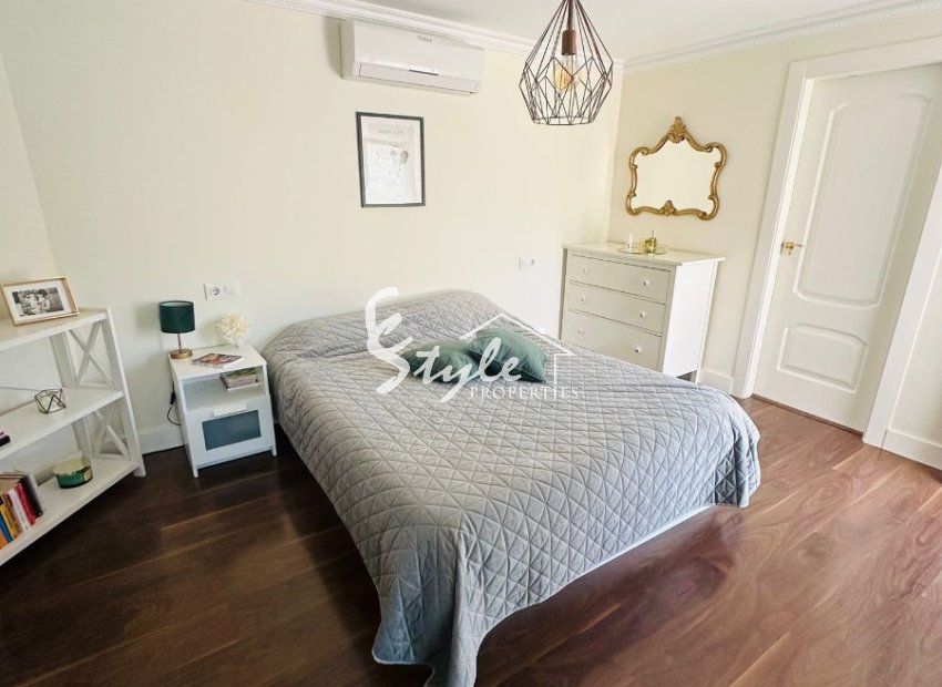 Resale - Villa - Pilar de la Horadada - Pinar de Campoverde