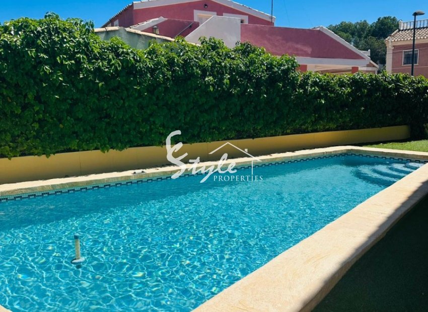 Resale - Villa - Pilar de la Horadada - Pinar de Campoverde