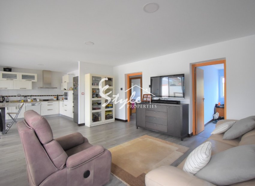 Resale - Villa - Pinar De Campoverde