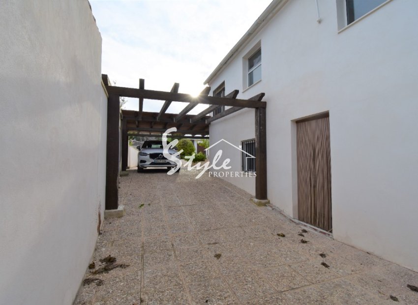 Resale - Villa - Pinar De Campoverde